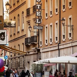 Отель Italia